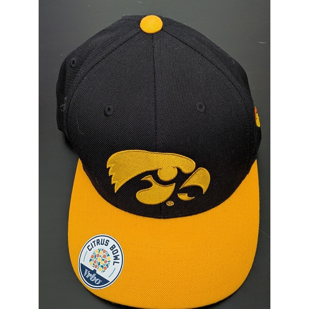 Iowa Hawkeyes 2022 Vrbo Citrus Bowl StrapBack Hat Cap Black Yellow Pacific Hats